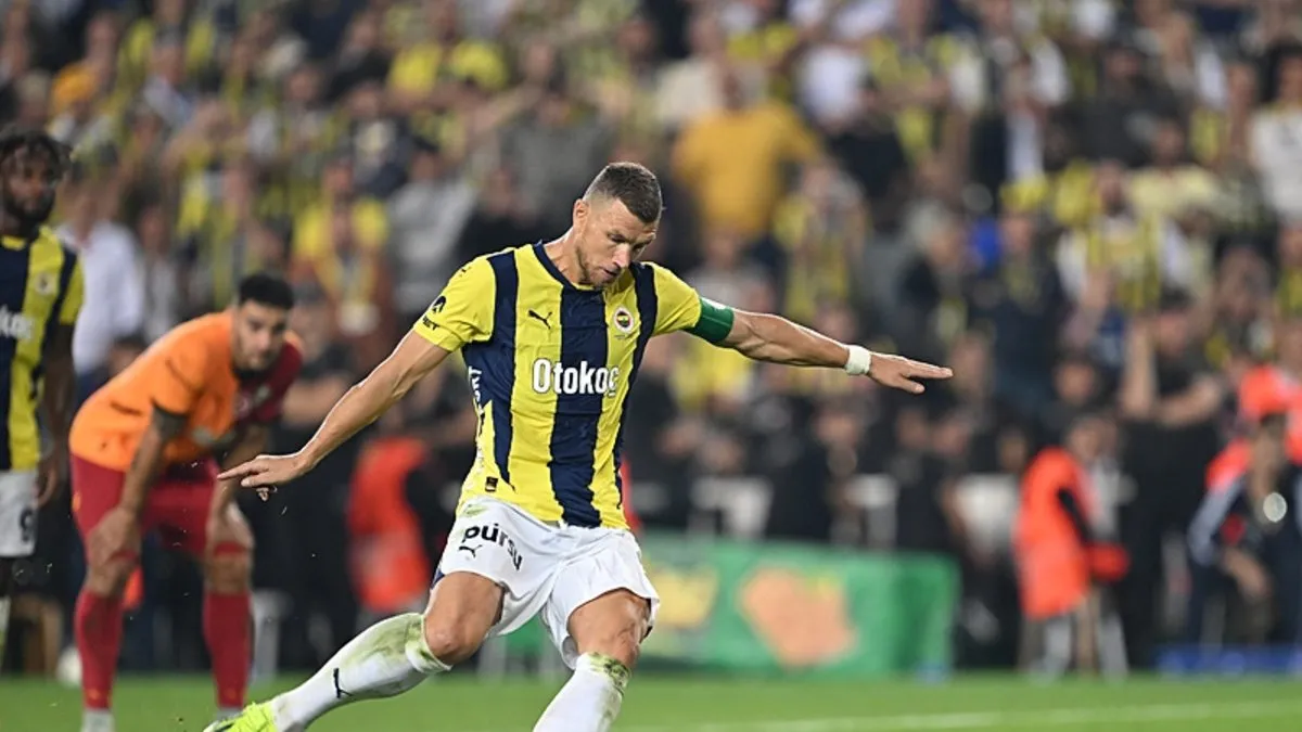 FENERBAHÇE HABERLERİ: Edin Dzeko’ya dev talip! 38 yaşından sonra…