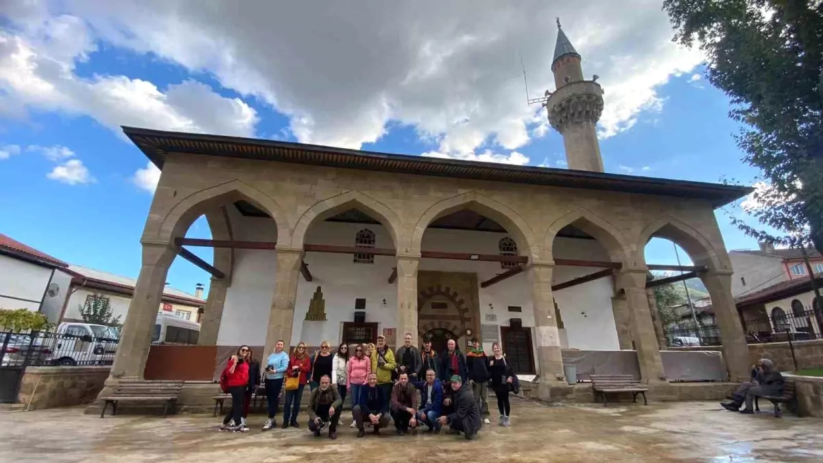 Sakarya Fotoğrafçılar Topluluğu, Osmaneli’nin Tarihi Güzelliklerini Keşfetti