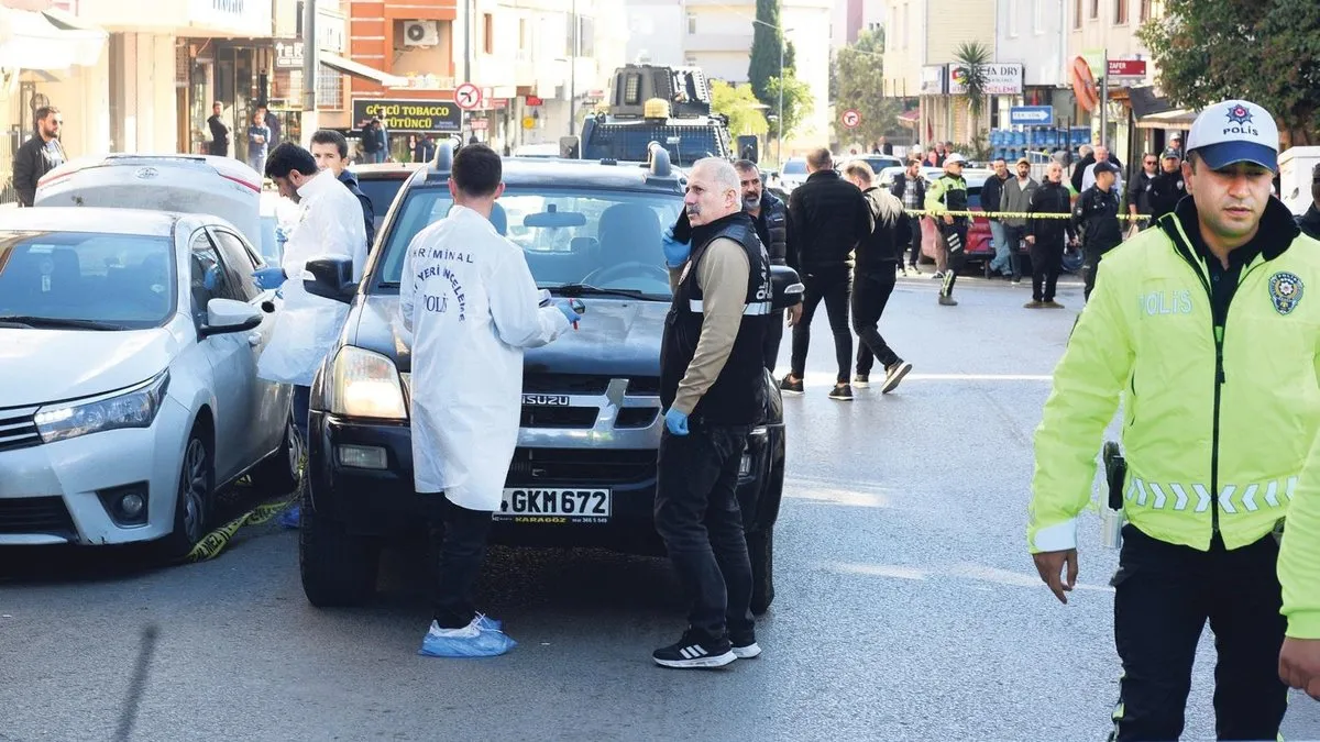 Tacizciye benzettiler polise saldırdılar