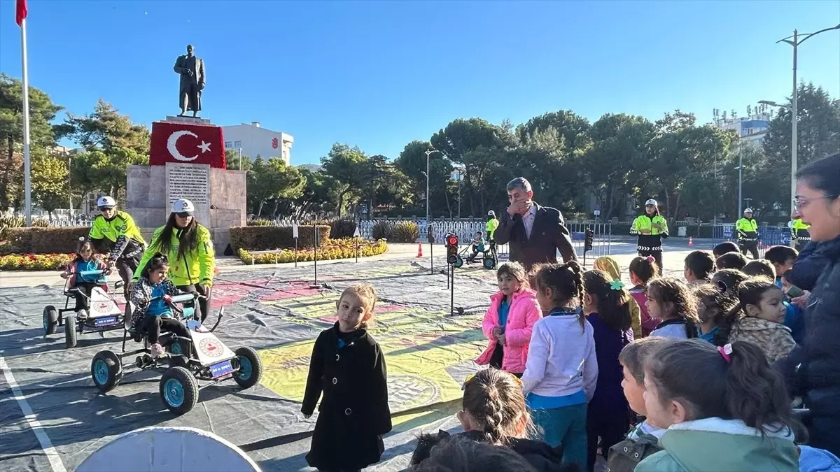 Muğla’da Öğrencilere Trafik Eğitimi