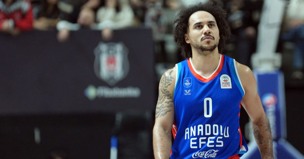 Anadolu Efes, Paris’e mağlup oldu!