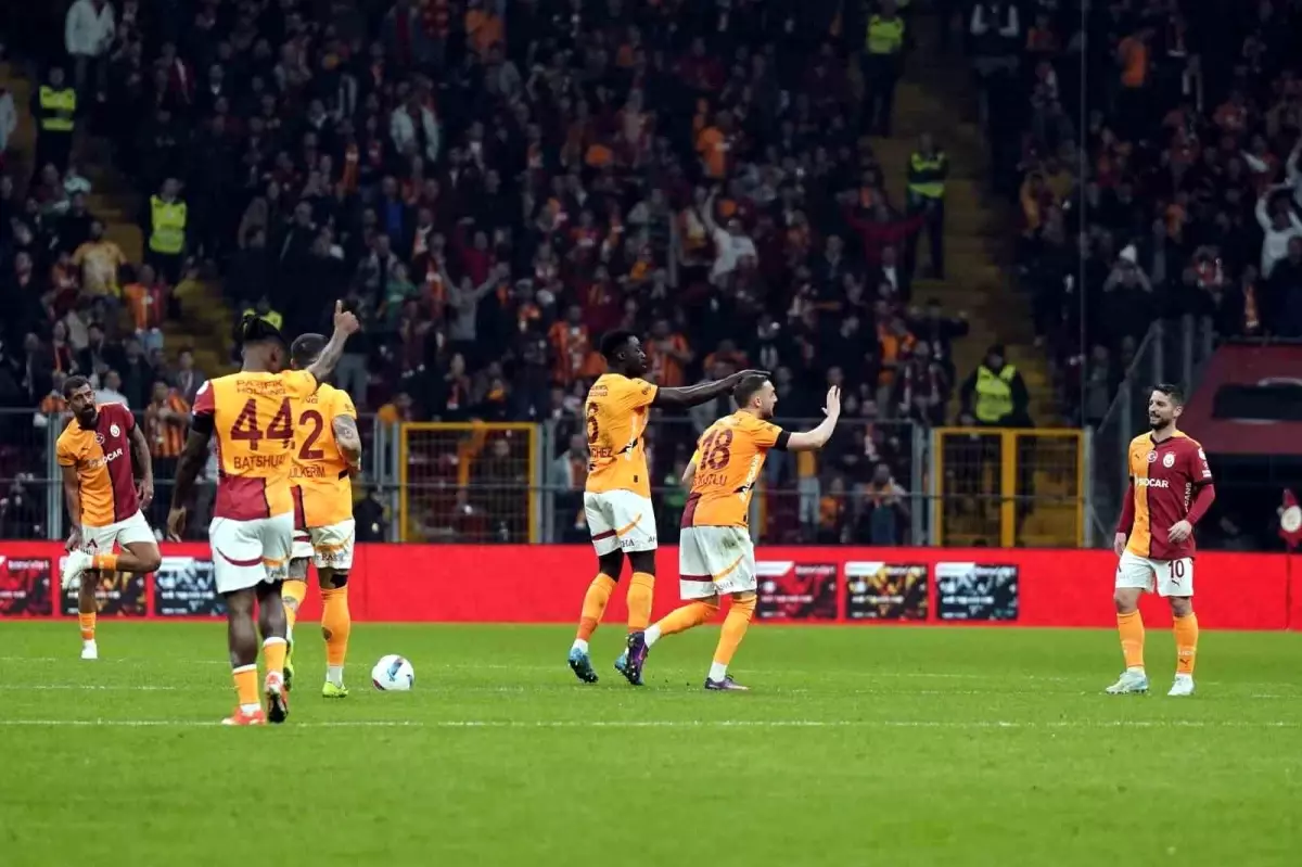 Galatasaray – Başakşehir Maçı Beraberlikle Sonuçlandı