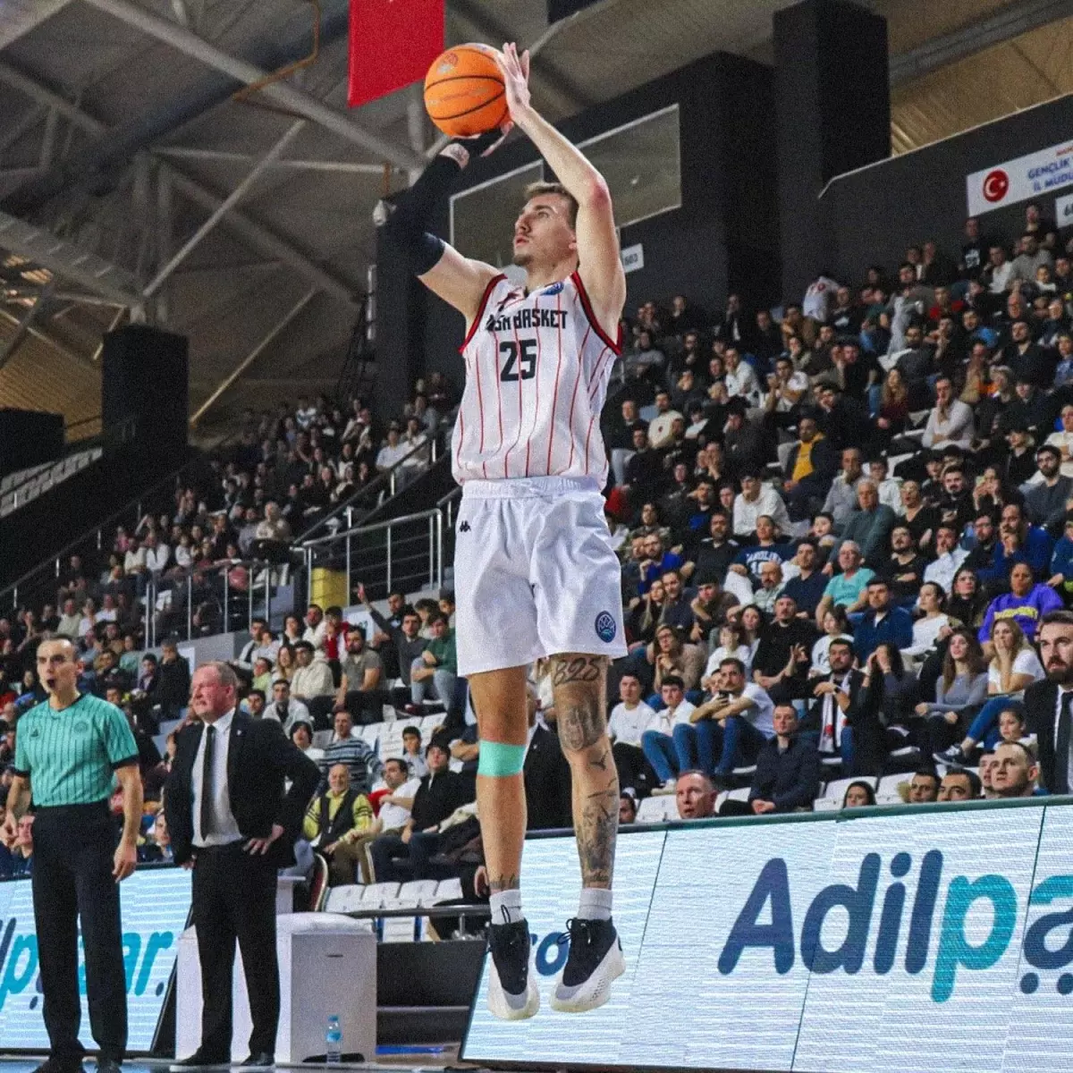 Manisa Basket, Chemnitz’i Geriden Gelip Yendi